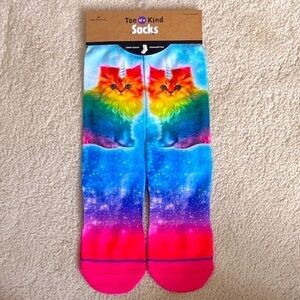 Brand New Hallmark Toe of A Kind Colorful Rainbow Unicorn Kitten Crew Socks